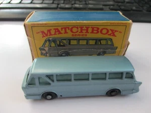 1960s LESNEY MATCHBOX #40B - LONG DISTANCE COACH - NEAR MINT COND. IN BOX - Picture 1 of 3