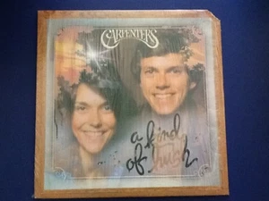 CARPENTERS ~a kind of hush A&M RECORDS 1976 all ORIGINAL (LP) Nm / (JKT) Ex+ - Picture 1 of 7