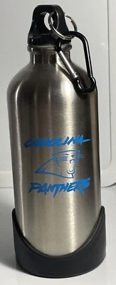 Botella deportiva Carolina Panthers de 20 oz de acero inoxidable con mosquetón clip Foto 1 de 4