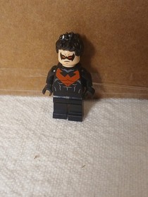 LEGO DC Superheros Batman 2 Nightwing Red Eyes Minifigure sh0085 From Set 76011