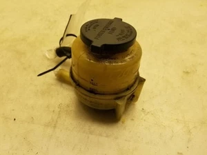 02 03 04 05 06 07 08 09 10 11 Toyota Camry Power Steering Reservoir - Picture 1 of 12