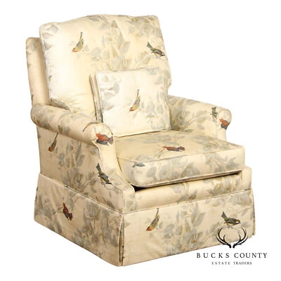 Balancín de salón tapizado personalizado Jessica Charles Foto 1 de 4