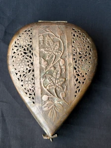 Antike dekorative indische ethnische Messing geschnitzt ovale Form Münze Schmuck Jali Box # - Bild 1 von 9