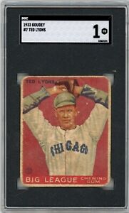 1933 Goudey #7 Ted Lyons Chicago White Sox SGC 1