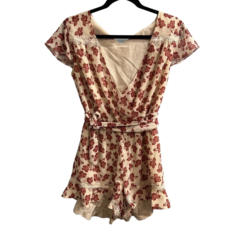 Mameluco Tularosa Mujer S Beige Floral Gasa Crochet Detalle Corbata Cintura Boho Foto 1 de 4