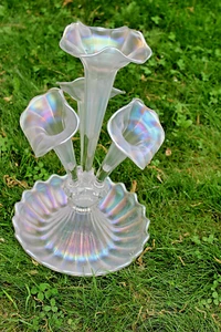 ANTIQUE NORTHWOOD WIDE PANEL CARNIVAL GLASS EPERGNE - WHITE - RARE - Picture 1 of 21