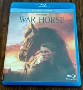 War Horse film in bluray di Steven Spielberg con Jeremy Irvine Emily Watson raro - Foto 1 di 6