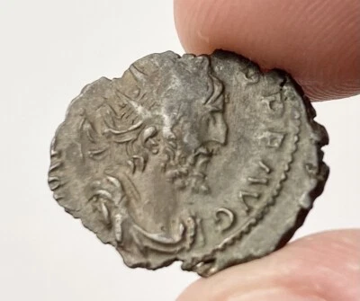 Victorinus, Antoninianus. Gallic Empire - 269-271 AE 1.27 grams - Image 1 of 4