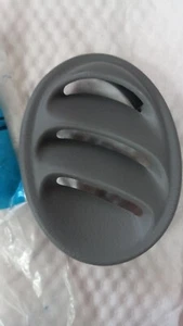 F57Z-10046A76-B NEW FORD DEFROSTER VENT EXPLORER 95 TO 2001 MERC MTNEER 98-2000 - Picture 1 of 4