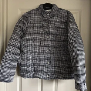 Sportscraft Navy & Cream Houndstooth Quilted Puffer Jacket Size 14 BNWT - Picture 1 of 10