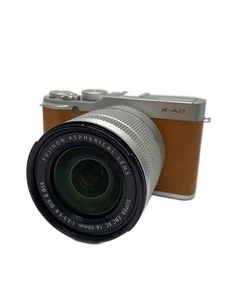 Fujifilm fotocamera digitale mirrorless DSLR X-A2 kit obiettivo [marrone] usato - Foto 1 di 9
