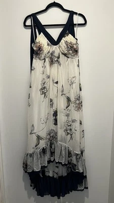Vestido feminino Ryu floral bainha de babado alto-baixo médio novo com etiquetas sem mangas - Imagem 1 de 4