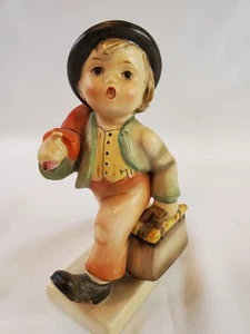Goebel HUMMEL MERRY WANDERER marchio corona inciso zona USA Germania con difetti - Foto 1 di 10
