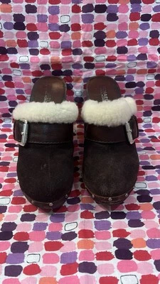 Michael Kors Mujer Marrón Gamuza Forrado Piel Mules con Tachuelas, Hebilla Acentos Talla 9 Foto 1 de 4
