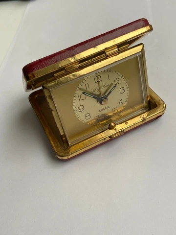 RARE Vintage Watch CLOCK TRAVEL  ALARM  GERMANY PARIS QWARTZ Cover