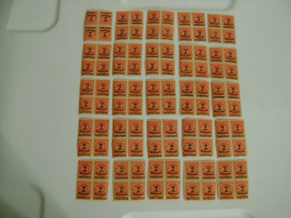 DEUTSCHES REICH 2 MILLIONEN  OVERPRINT 200/100 INFLATION STAMPS BLOCK 4s / VTG - Image 1 of 1