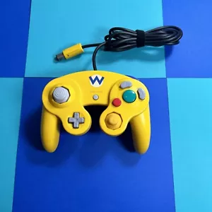 Club Nintendo GameCube Controller Limited Wario Yellow x Purple Rare US Seller - Picture 1 of 1