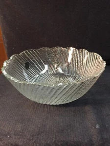 CUENCO DE CRISTAL DE STUDIOS HERMOSO DISEÑO EN RELIEVE GRANDE Tazón redondo en muy buen estado - Imagen 1 de 12