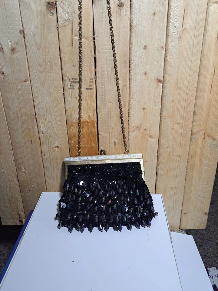 beaded purse - Image 1 of 1