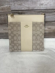 Coach Kitt Messenger Crossbody Bag Colorblock Signature Canvas Beige BROKEN NOTE - Picture 1 of 12