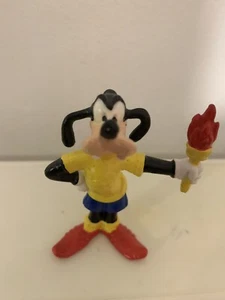 Vintage 1998 Disney Bullyland PVC Goofy Olympic Torch Figure - Picture 1 of 3