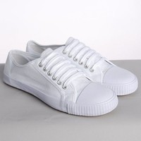 white daps womens