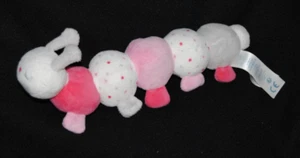Peluche doudou mille pattes chenille OBAIBI OKAIDI rose blanc grelot 28 cm NEUF - Picture 1 of 3