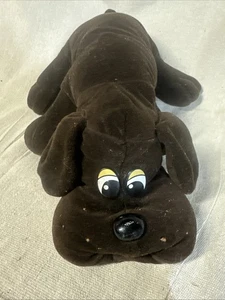 Vintage 1985 Dark Chocolate Brown Pound Puppy Plush 18 Inch No Collar. - Picture 1 of 5