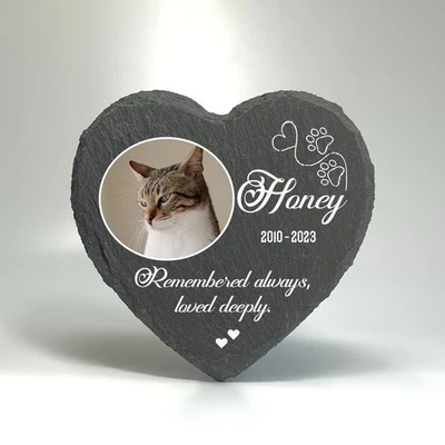 Personalised Name Pet Memorial Plaque tombstone Heart Shape Paw Grave Marker + - Image 1 of 4
