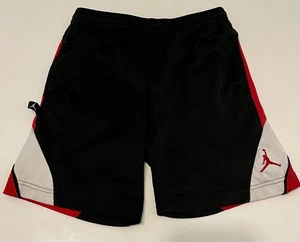 Nike Air Jordan Kids Shorts Size 6 - 7 Youth - Picture 1 of 2