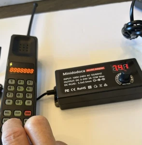 DynaTAC 8000F / 1994 / Modell SLF1326E SCHWARZ,00 CUM. MIN./NEUE ANT./10/10/GEPRÜFT/EUC - Bild 1 von 18