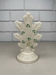 Vintage Belleek Honeysuckle Shamrock Spill Multi Bud Vase Cream Irish Porcelain - Picture 1 of 9