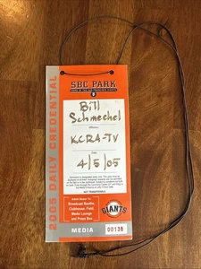 Pase de prensa de medios de la Serie Mundial MLB 2005 Gigantes de San Francisco Día de apertura - Imagen 1 de 5