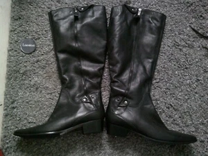 Damen Stiefel aus Italien, feinstes Leder NEU Gr. 40 Schwarz kleiner Absatz - Bild 1 von 18
