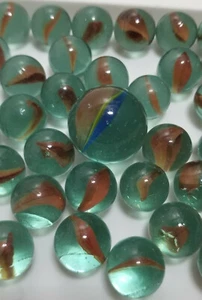 Lot of 40 Cat's Eye Marbles + 1 Shooter - Picture 1 of 4