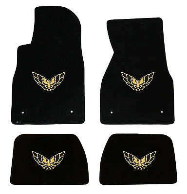 JUEGO DE ALFOMBRILLAS LLOYD MATS Classic Loop™ 4 piezas logotipos dorados Pontiac Firebird 1993-2002 Foto 1 de 4
