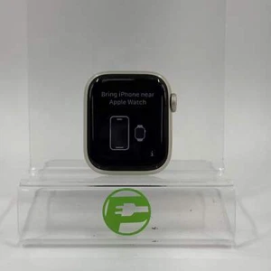 Unlocked Apple Watch Series 7 41MM Silver Aluminum A2475 Face Only - Photo 1 sur 5