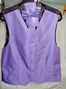 NEW MEN'S Large Gianfranco Ruffini Vest Set with Tie, Bow Tie & Handkerchief - Picture 1 of 12