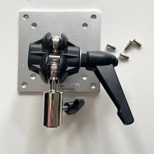 Impact Monitor Mount Adapter ME-108P - VESA Mount 3 And 4 - Up to 17 lbs - Photo 1/2