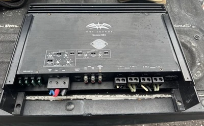 Amplificador marino Siniestro SD4 de 4 canales Wet Sounds para reparación* Foto 1 de 2