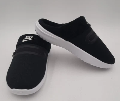 Zapatillas Nike Burrow suaves deslizables con bolsillos con cremallera DJ3131 para mujer talla 7 negras Foto 1 de 4