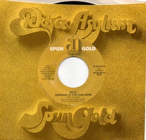 DEVO - WORKING IN THE COAL MINE / DON FELDER -HEAVY METAL(TAKIN A RIDE)   ( VG+) - Picture 1 of 1