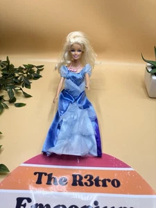 Barbie Figur Puppe 2010 blau Ballkleid - Bild 1 von 5