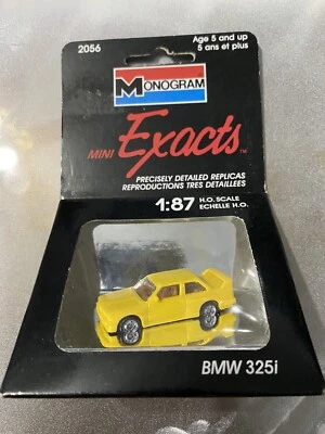 Monograma escala HO 1:87 BMW 325i - Imagem 1 de 3