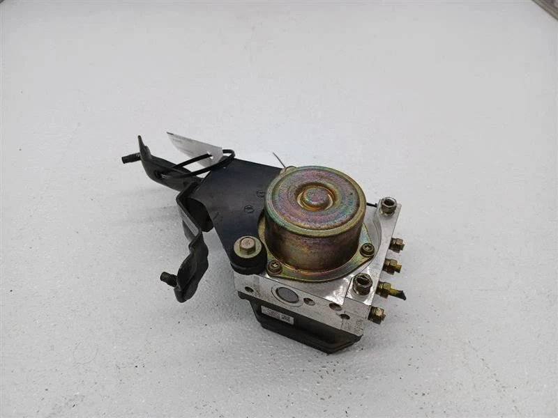 Nissan 350z 2006 2007 2008 conjunto de bomba ABS OEM 47660CF43B Foto 1 de 4