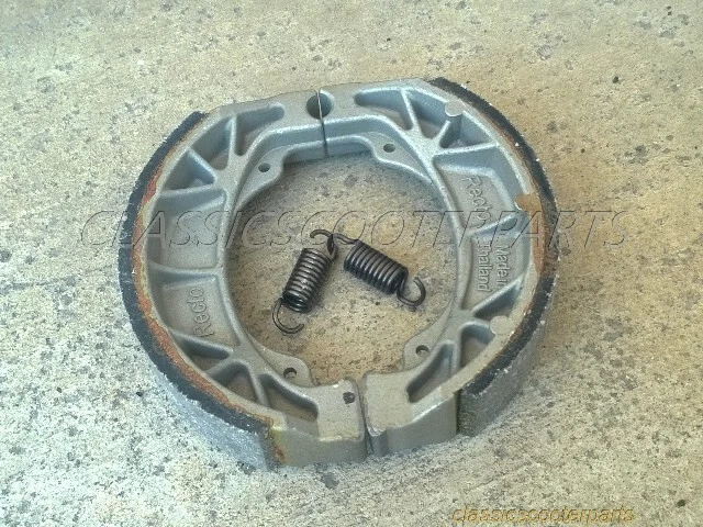 Honda brake shoes C100 C102 Cub50 C70 S50 S65 S90 CL90 C110 CT90 CT110 CM91 SL90 - Image 1 of 1