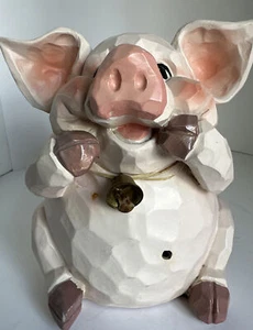 Pig With Bell Motion Activated Oink Sounds Fun Fat Little Resin Piggy - Bild 1 von 13