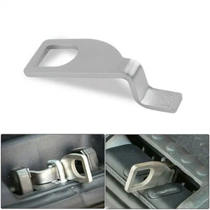 Lock and Breathe with T4/T5 Tailgate&Barn Door Standoff Fresh Air Vent Lock - Picture 1 of 11