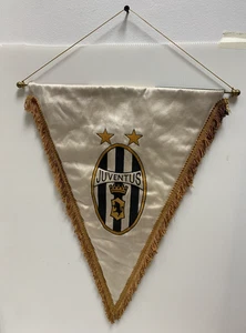 Gagliardetto Ufficiale Juventus F.C. da campo anni ’80–’90 Ricamato 20 scudetti - Picture 1 of 9