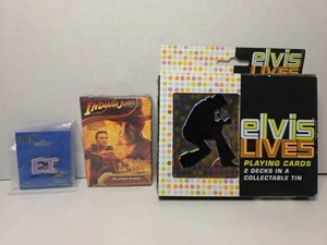 Lot of 3 Vintage Collectibles: Elvis Tin Cards, Indiana Jones, E.T. Pin NEU - Bild 1 von 6